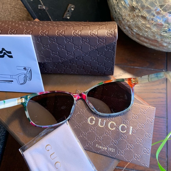 SOLD⛔️Authentic Gucci 57 Acetate Optyl Logo sglss - Picture 7 of 8